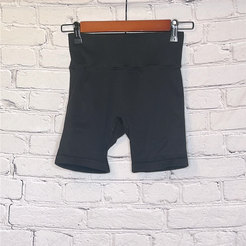 Victoria’s Secret Pink Active Athletic Black Shorts Size X-Small